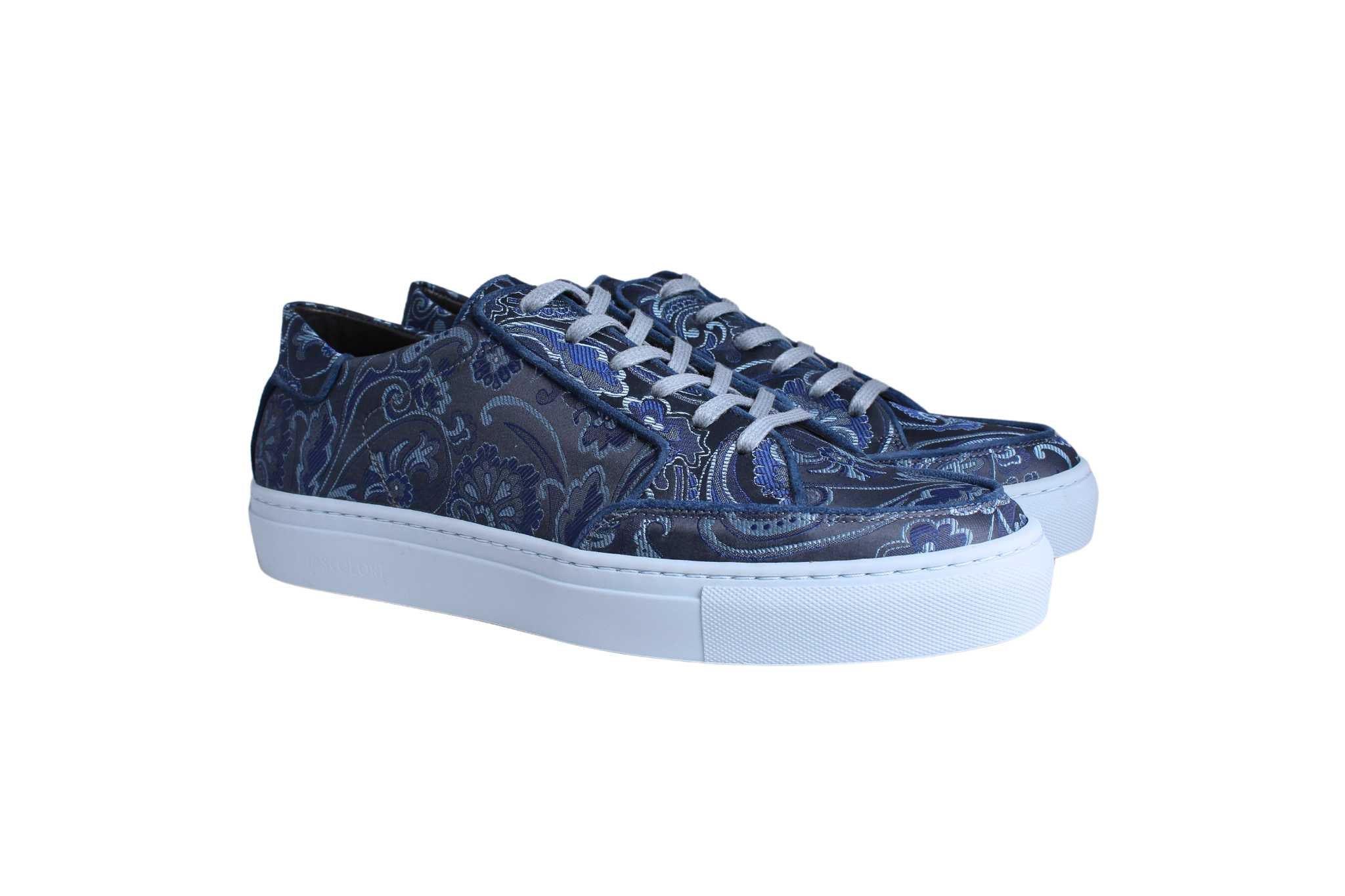 Blue Sassaniden Sneaker