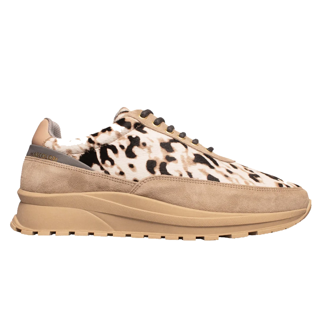 Snow Leopard Runner